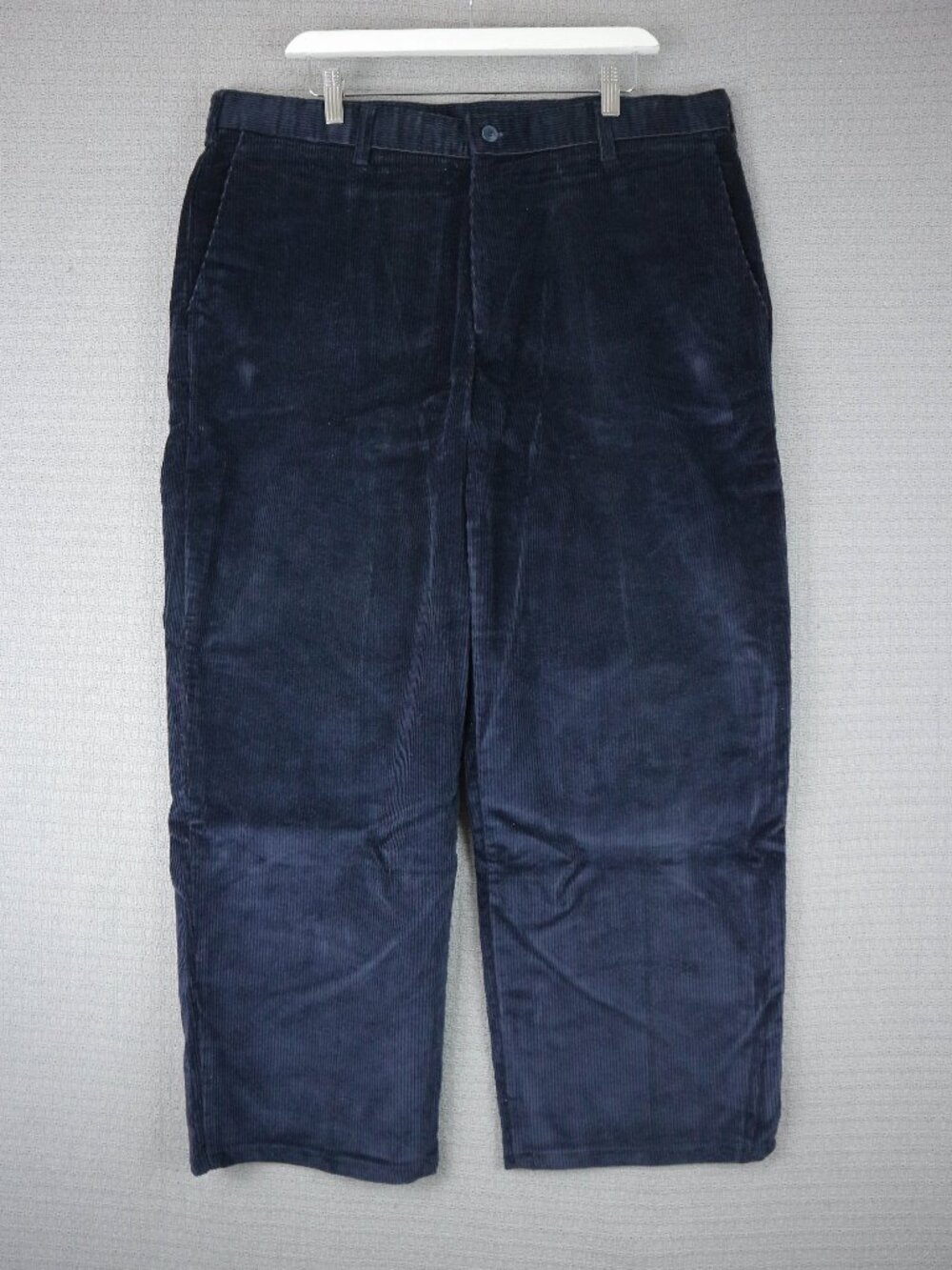 Mantles Vintage 1990s Wide Cut Corduroy Navy Pants Mens 40x30 fits 39x28
